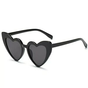 Black Heart frame glasses